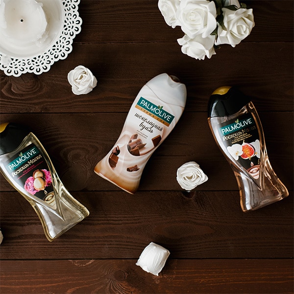 sữa tắm trắng da thơm lâ